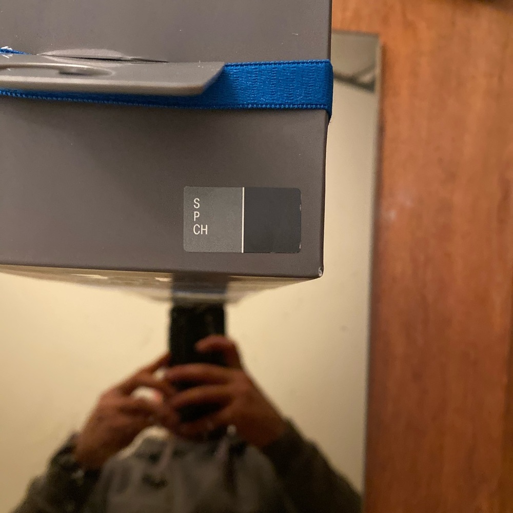 UA athleterecovery sleepwear TB12 women’s top sz S - Picture 3 of 6